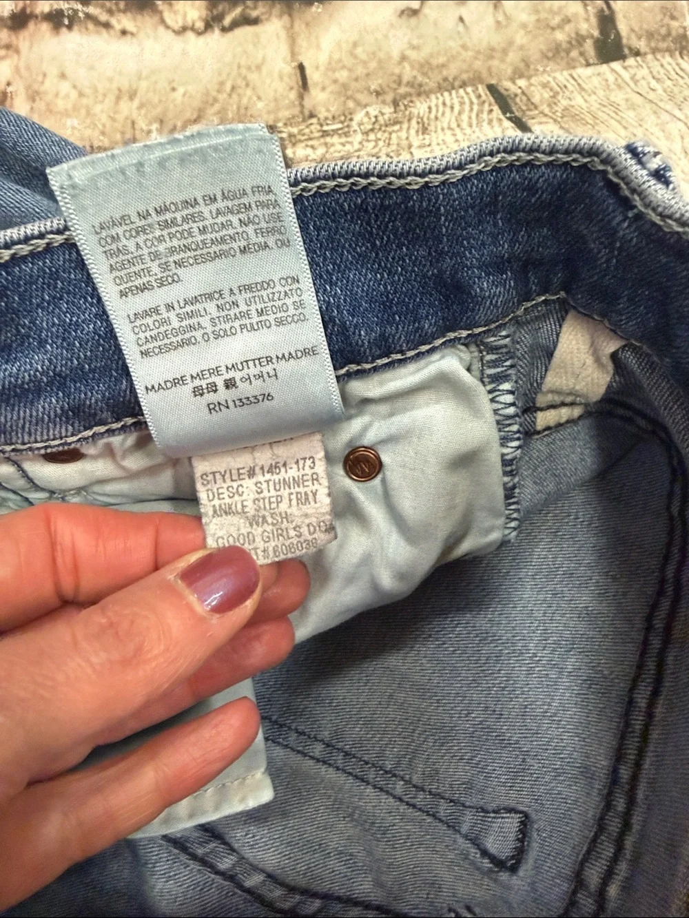 MOTHER Stunner ZIP Ankle Step Fray Jeans Good Girls Do Size 24
